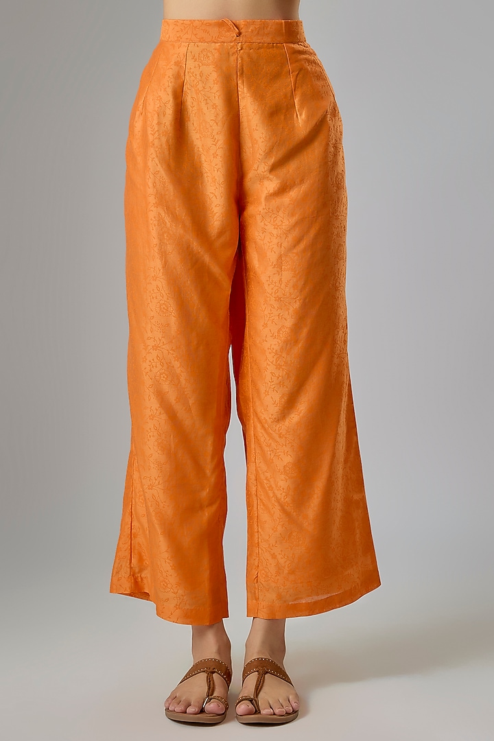 Orange Silk Chanderi Screen Printed & Resham Embroidered Kurta Set by Devnaagri at Pernia's Pop Up Shop