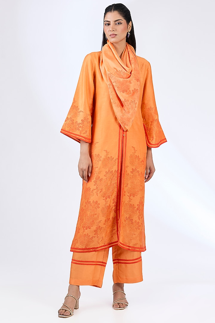 Orange Tussar Block Printed Kurta Set by Devnaagri at Pernia's Pop Up Shop