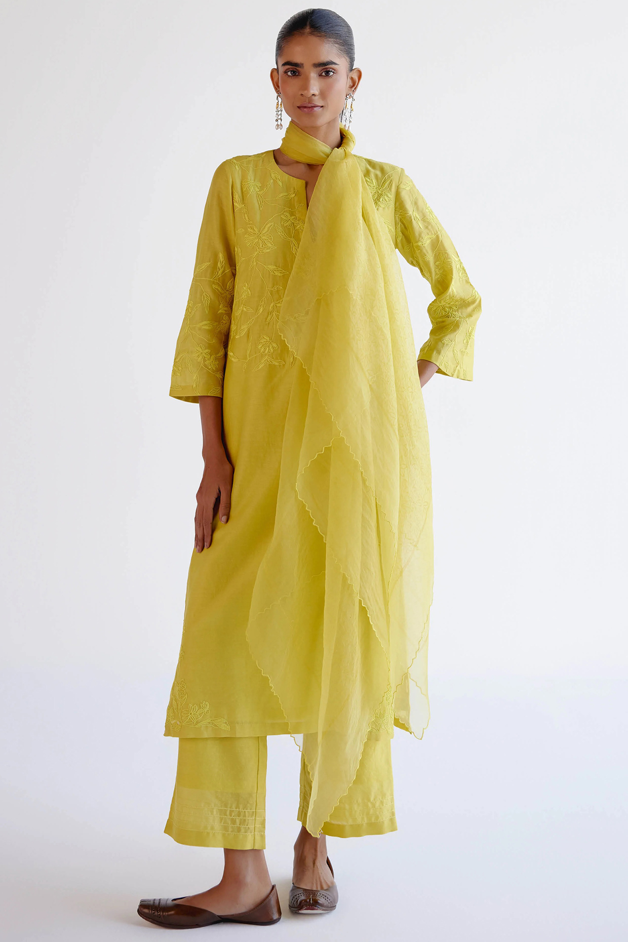 Lemon Yellow Silk Chanderi Resham Embroidered Kurta Set by Devnaagri at Pernia's Pop Up Shop