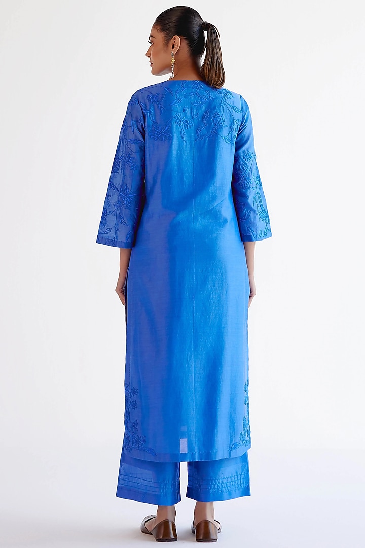 Bright Blue Silk Chanderi Resham Embroidered Kurta Set by Devnaagri at Pernia's Pop Up Shop