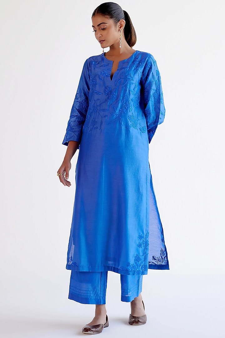 Bright Blue Silk Chanderi Resham Embroidered Kurta Set by Devnaagri at Pernia's Pop Up Shop