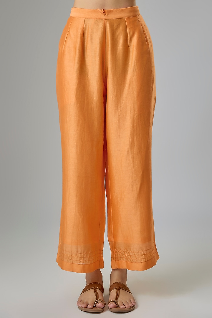 Orange Silk Chanderi Resham Embroidered Kurta Set by Devnaagri at Pernia's Pop Up Shop