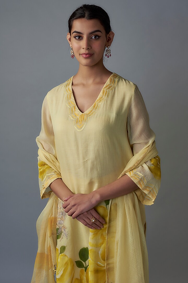 Yellow Kota Silk & Shantoon Kurta Set by Devnaagri at Pernia's Pop Up Shop