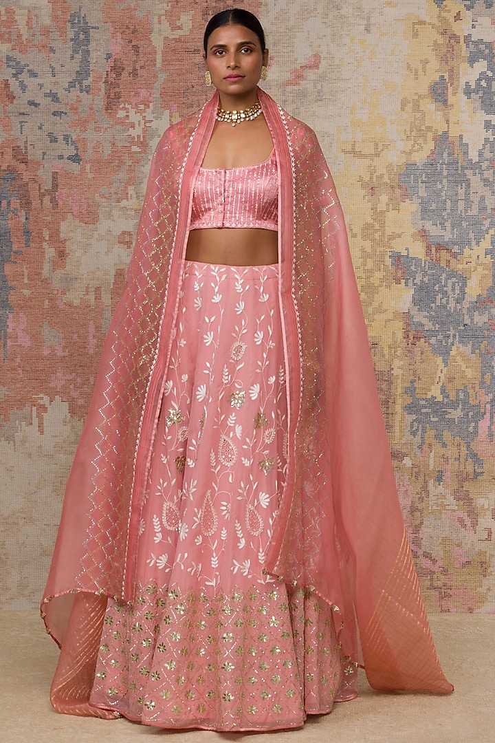 Blush Pink Embroidered Bridal Lehenga Set by Devnaagri at Pernia's Pop Up Shop
