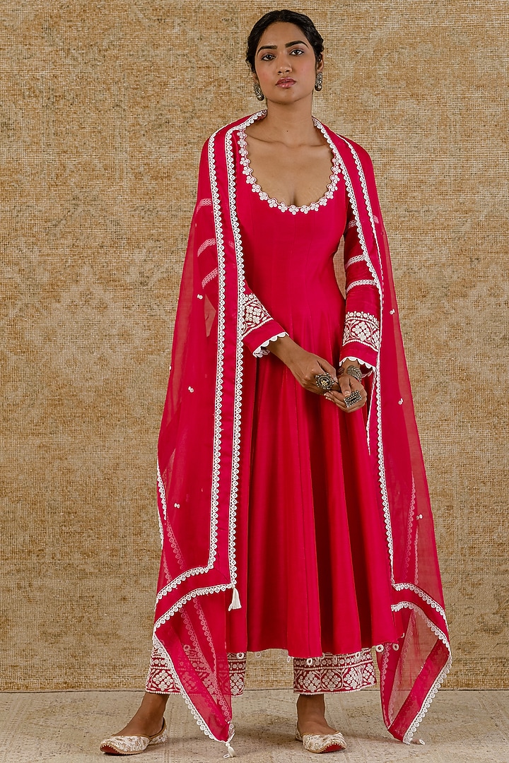 Fuchsia Embroidered Wedding Anarkali Set by Devnaagri at Pernia's Pop Up Shop
