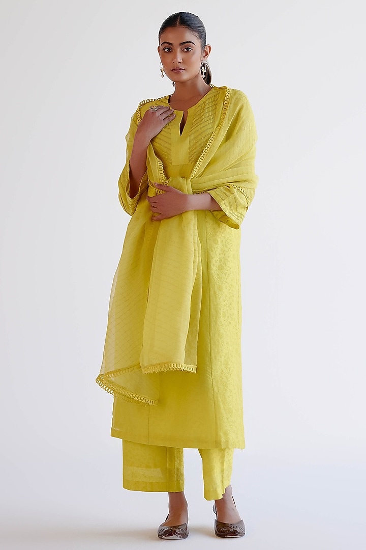 Lemon Yellow Silk Chanderi Dori Embroidered Kalidar Kurta Set by Devnaagri at Pernia's Pop Up Shop