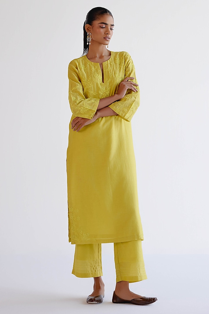 Lemon Yellow Silk Chanderi Block Printed Kurta Set by Devnaagri at Pernia's Pop Up Shop
