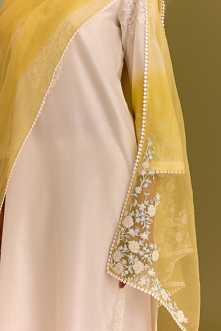 Ivory Silk Chanderi Dori Embroidered Kurta Set by Devnaagri at Pernia's Pop Up Shop
