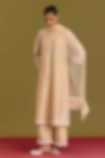 Beige Silk Chanderi Dori Embroidered Kurta Set by Devnaagri at Pernia's Pop Up Shop