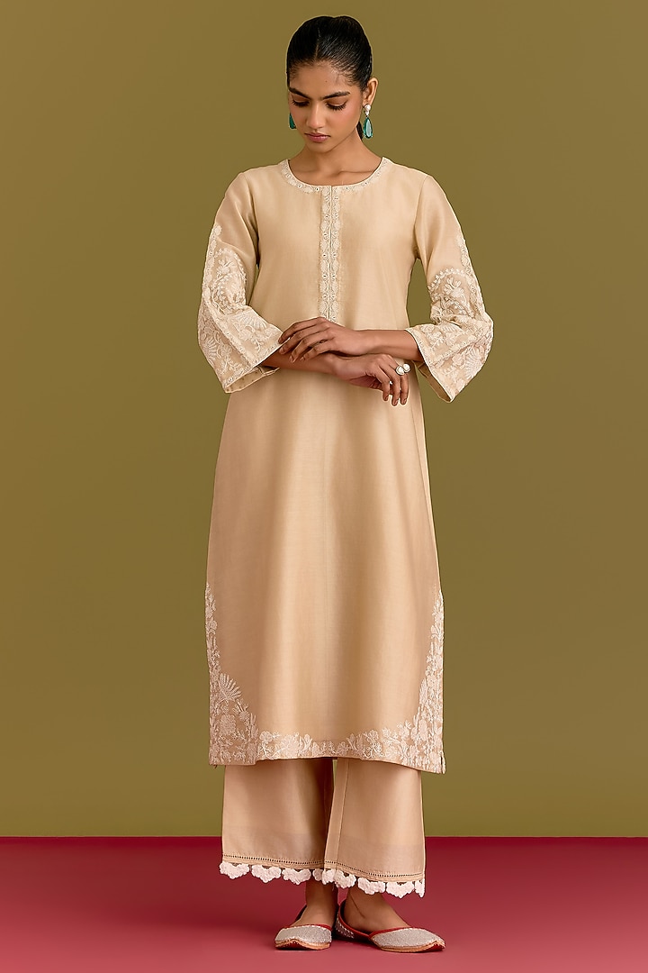 Beige Silk Chanderi Dori Embroidered Kurta Set by Devnaagri at Pernia's Pop Up Shop
