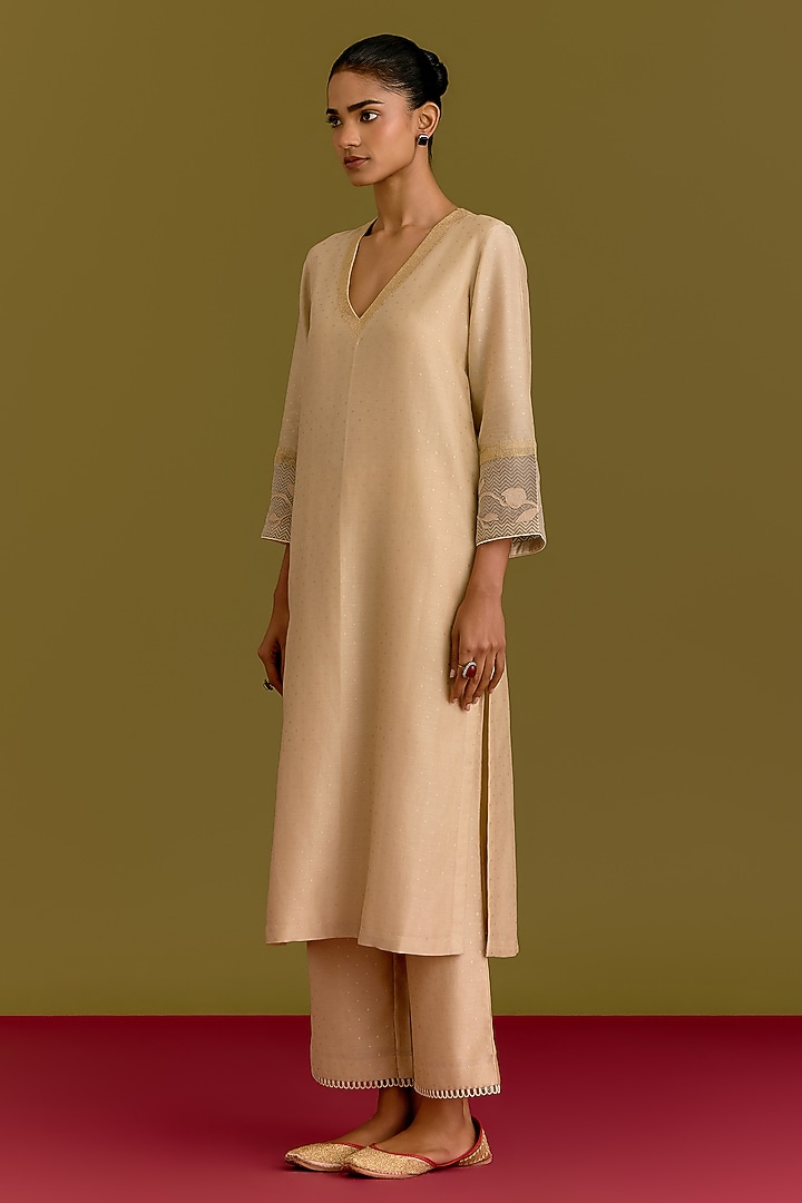 Beige Silk Chanderi Dori Embroidered Kurta Set by Devnaagri at Pernia's Pop Up Shop