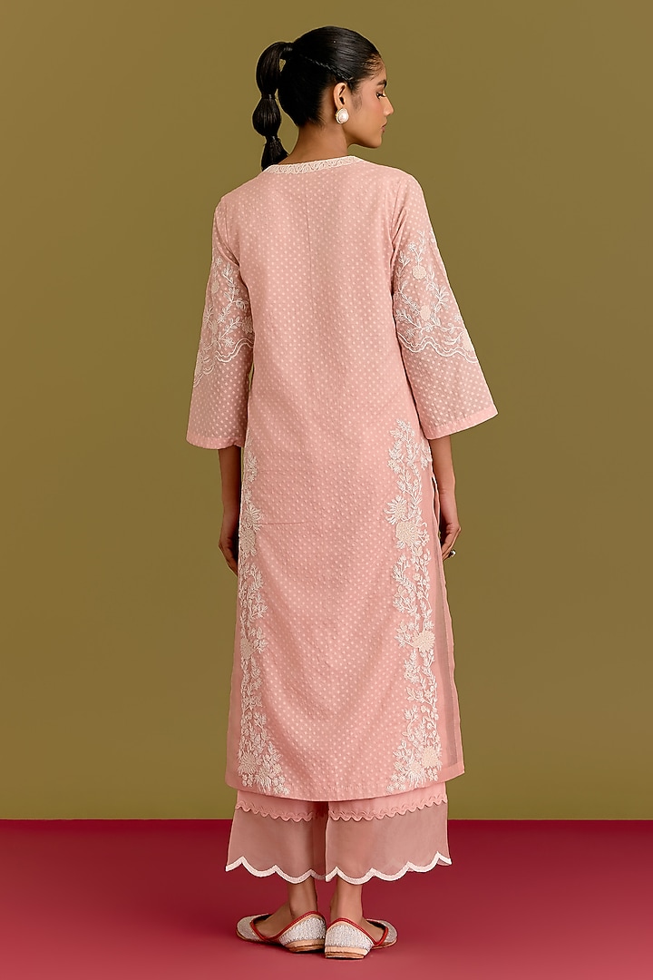 Pink Woven Chanderi Dori Embroidered Kurta Set by Devnaagri at Pernia's Pop Up Shop