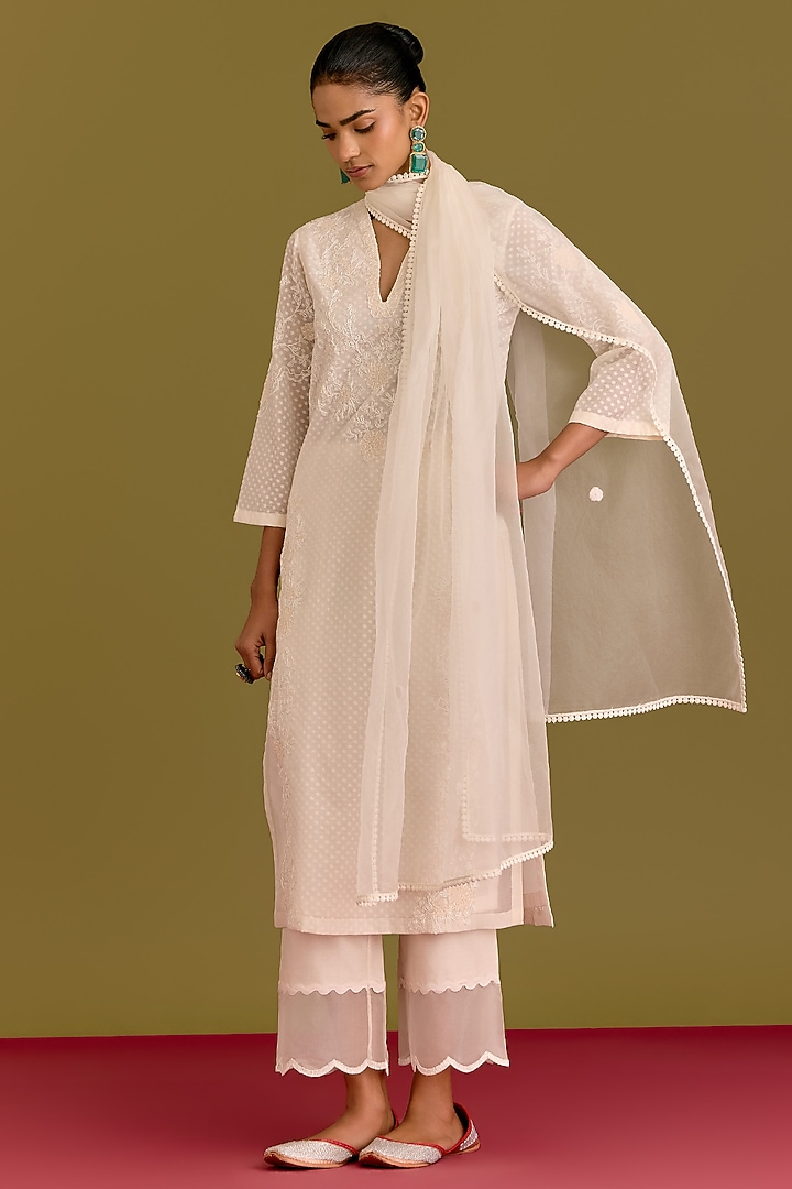 Ivory Woven Chanderi Dori Embroidered Kurta Set by Devnaagri at Pernia's Pop Up Shop