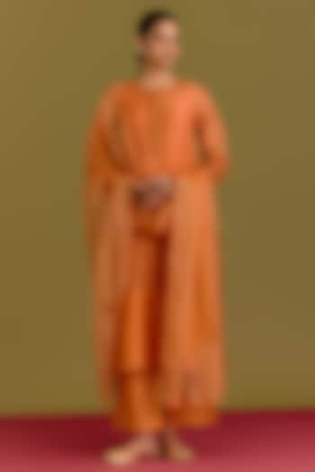 Orange Silk Chanderi Dori Embroidered Kurta Set by Devnaagri at Pernia's Pop Up Shop