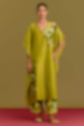 Green Silk Chanderi Motif Hand Painted Kaftan Set by Devnaagri at Pernia's Pop Up Shop