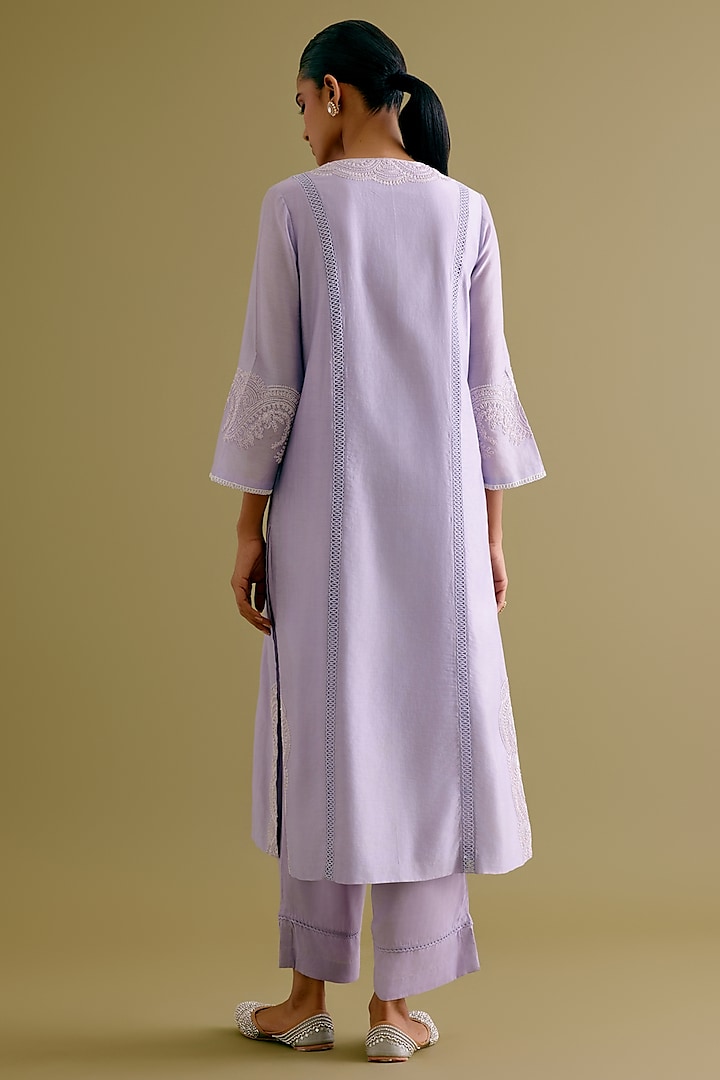 Lilac Silk Chanderi Dori Embroidered Kurta Set by Devnaagri at Pernia's Pop Up Shop