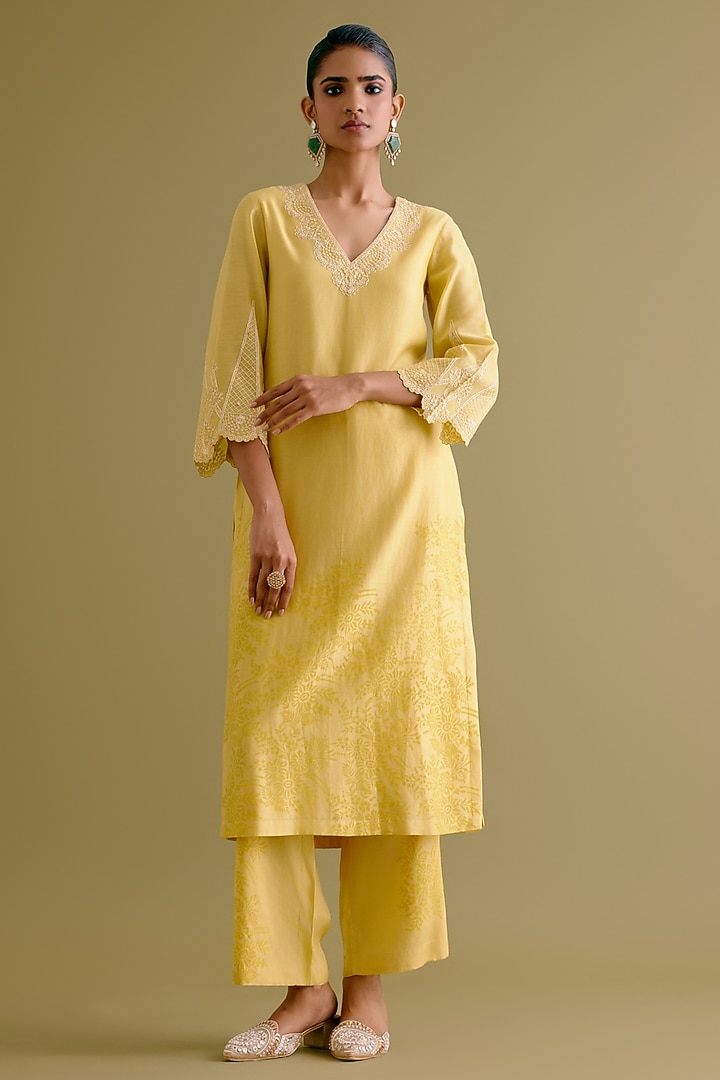 Yellow Silk Chanderi Dori Embroidered & Printed Kurta Set by Devnaagri at Pernia's Pop Up Shop