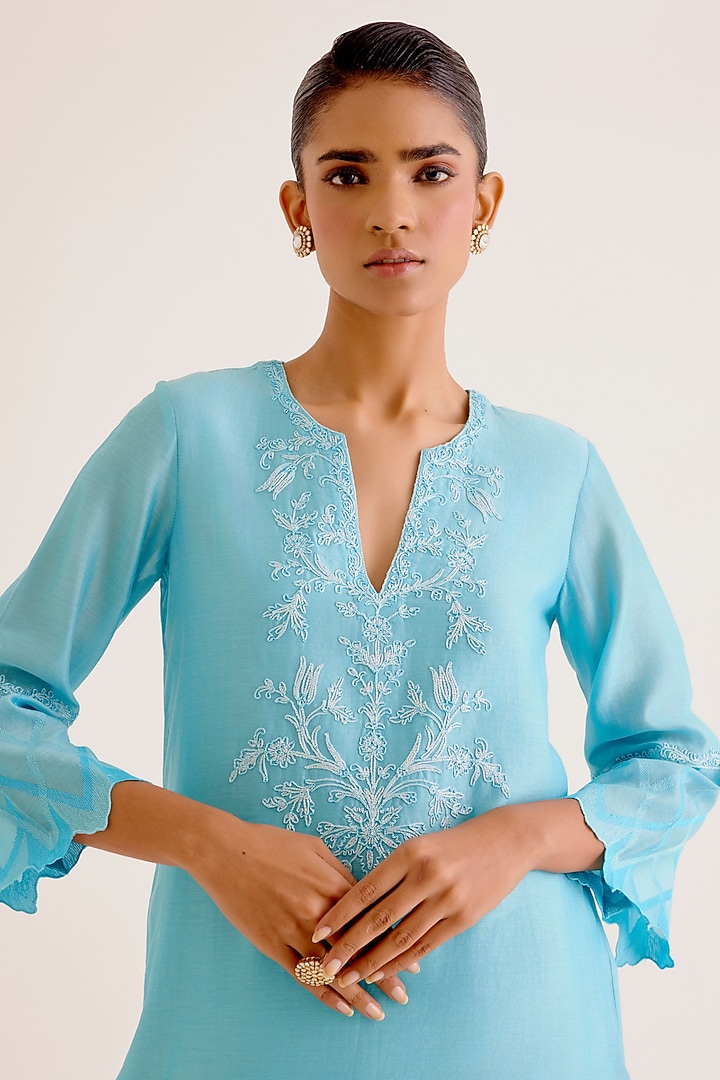 Turquoise Blue Silk Chanderi Dori Embroidered Kurta Set by Devnaagri at Pernia's Pop Up Shop