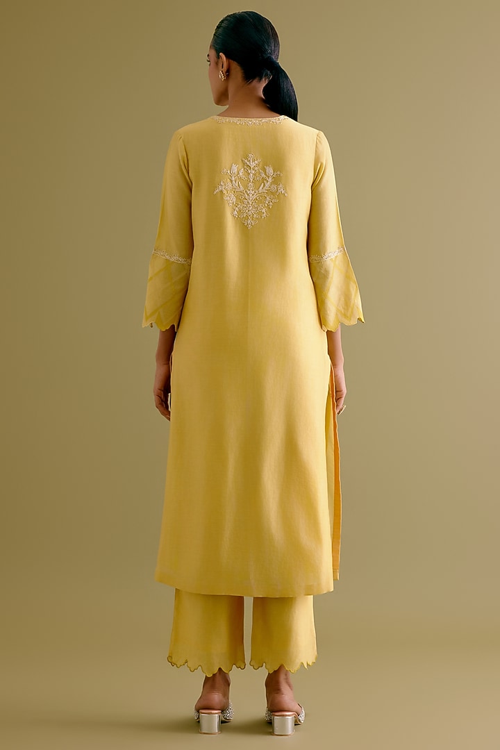 Yellow Silk Chanderi Dori Embroidered Kurta Set by Devnaagri at Pernia's Pop Up Shop