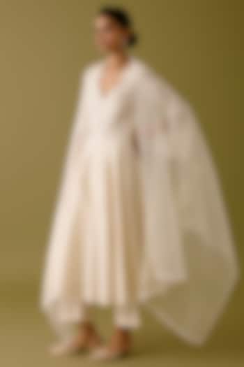 Ivory Silk Chanderi Embroidered & Printed Wedding Anarkali Set by Devnaagri at Pernia's Pop Up Shop