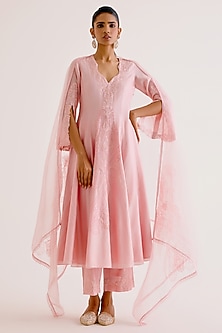 product-color-Blush Pink