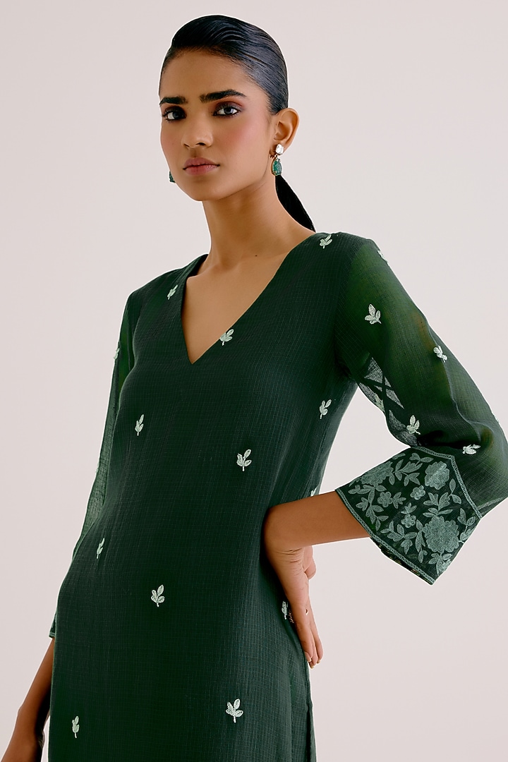 Emerald Green Kota Dori Embroidered Kurta Set by Devnaagri at Pernia's Pop Up Shop