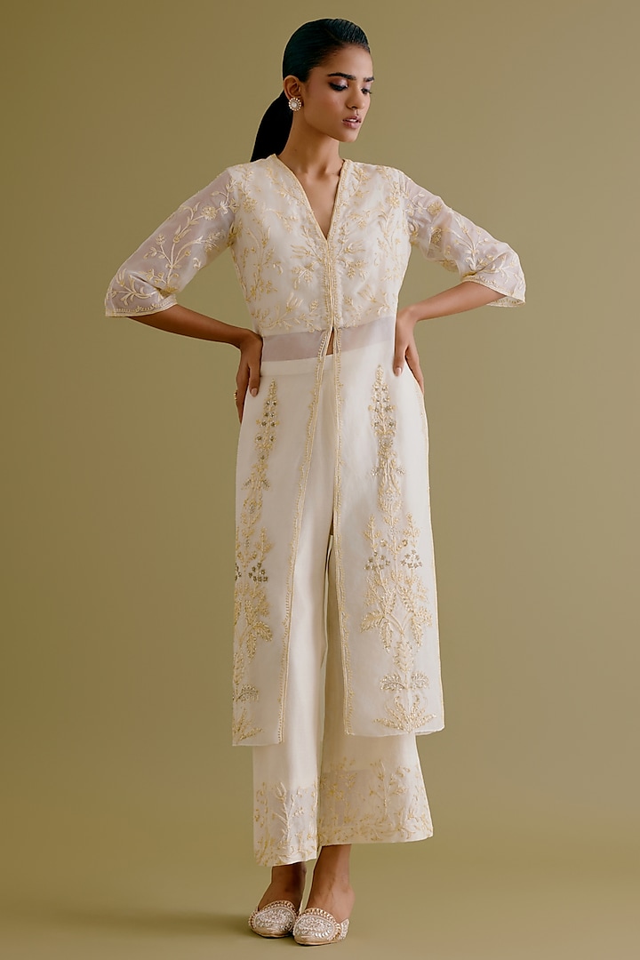 Ivory Silk Organza Dori & Sequins Embroidered Kurta Set by Devnaagri at Pernia's Pop Up Shop