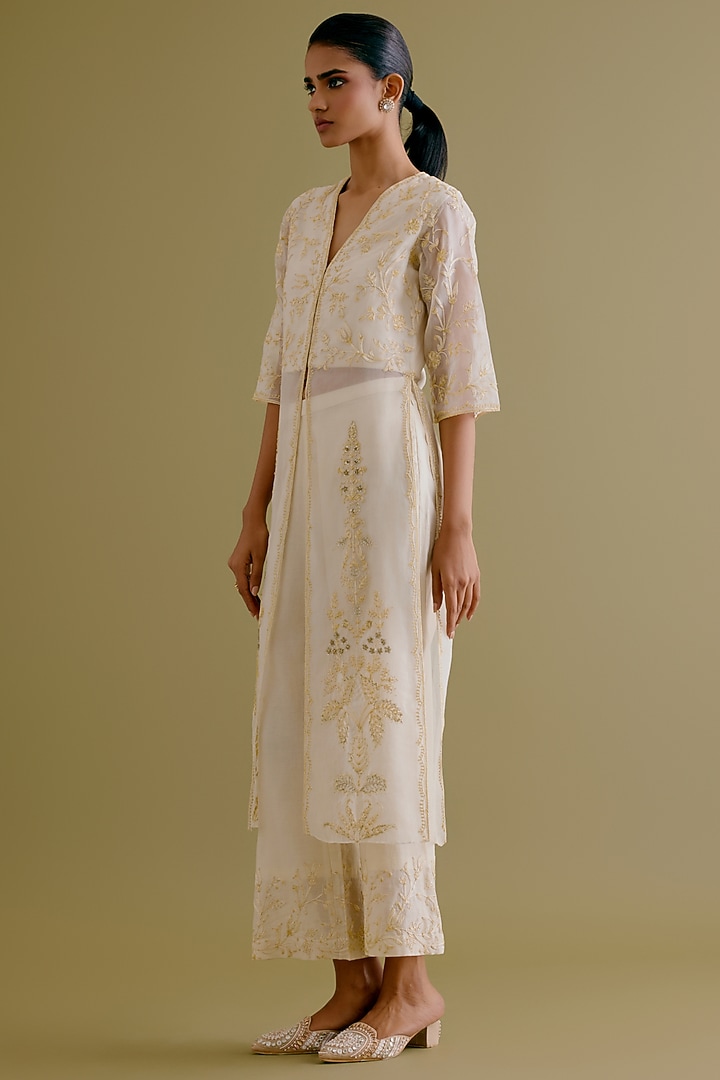 Ivory Silk Organza Dori & Sequins Embroidered Kurta Set by Devnaagri at Pernia's Pop Up Shop