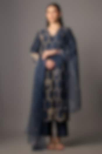 Navy Blue Silk Chanderi Sequins Embroidered Kurta Set by Devnaagri at Pernia's Pop Up Shop