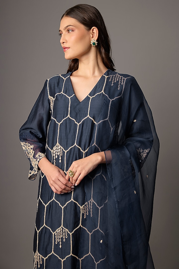 Navy Blue Silk Chanderi Sequins Embroidered Kurta Set by Devnaagri at Pernia's Pop Up Shop