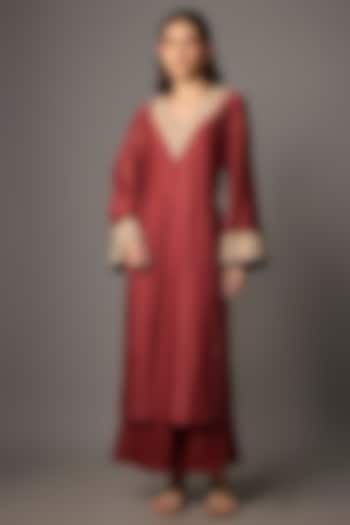 Rust Silk Chanderi Sequins Embroidered Kurta Set by Devnaagri at Pernia's Pop Up Shop