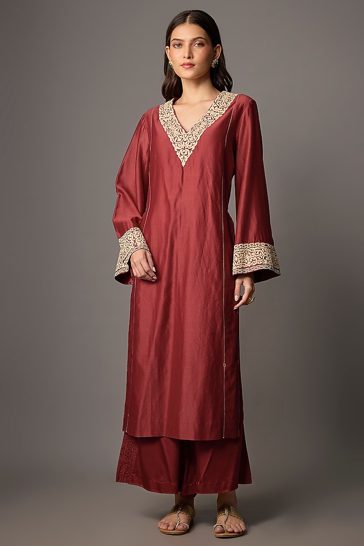 Rust Silk Chanderi Sequins Embroidered Kurta Set by Devnaagri at Pernia's Pop Up Shop