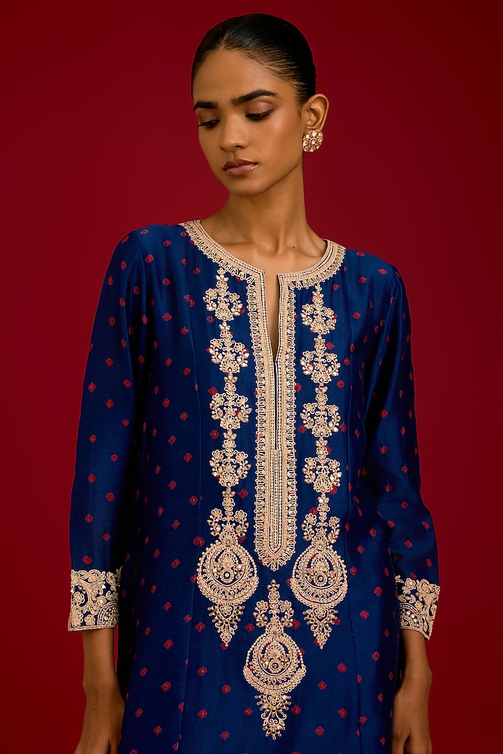 Navy Blue Bandhej Thread Embroidered Kurta Set by Devnaagri at Pernia's Pop Up Shop