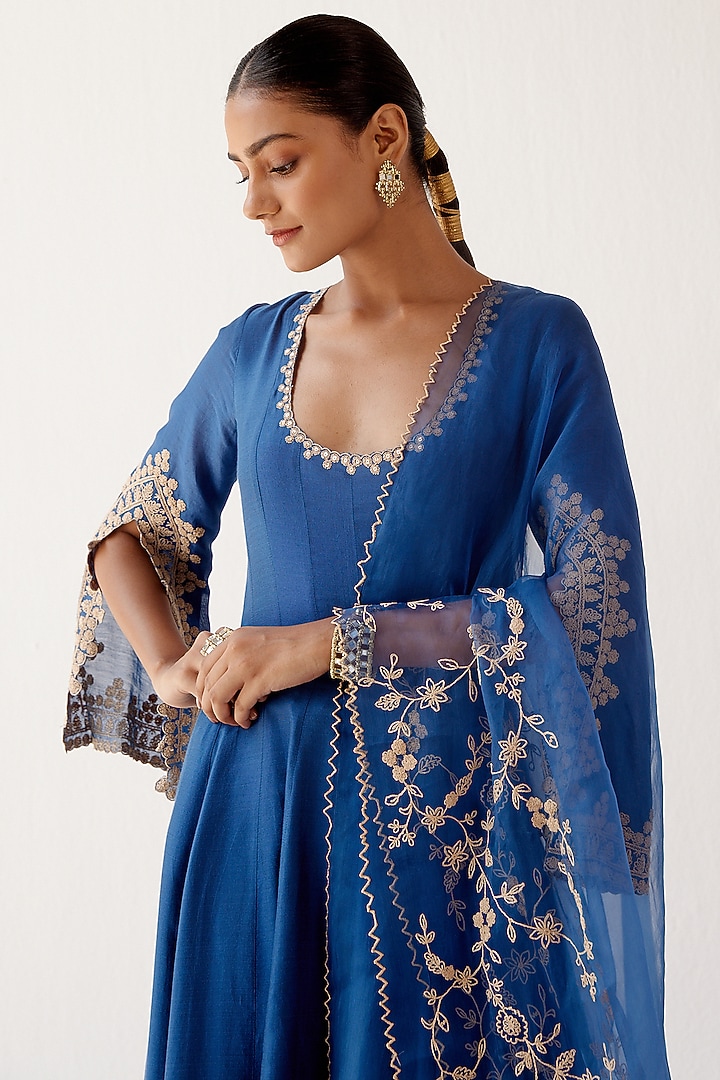 Blue Embroidered Wedding Anarkali Set by Devnaagri at Pernia's Pop Up Shop