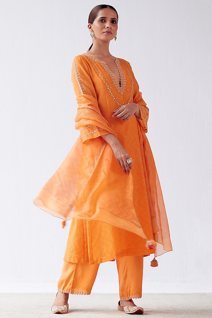 Orange Embroidered Kurta Set by Devnaagri