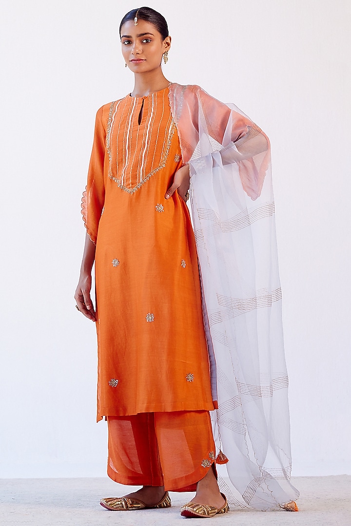 Orange Sequins Embroidered Kurta Set by Devnaagri