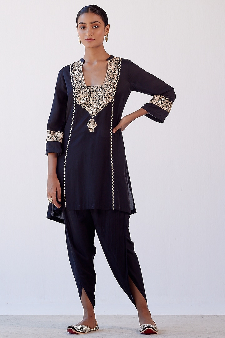 Black Cotton Silk Satin Dhoti Set by Devnaagri at Pernia's Pop Up Shop