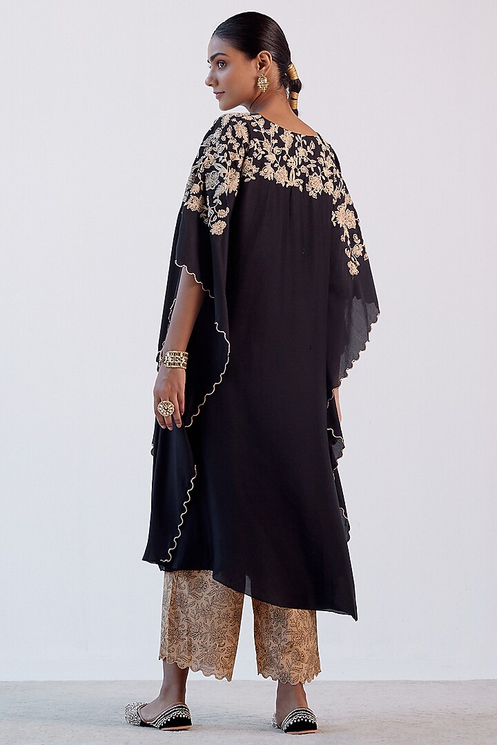 Black Embroidered Kaftan Set by Devnaagri at Pernia's Pop Up Shop