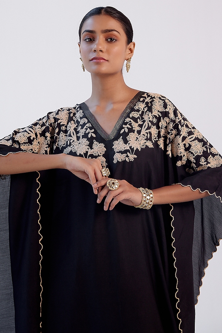 Black Embroidered Kaftan Set by Devnaagri at Pernia's Pop Up Shop