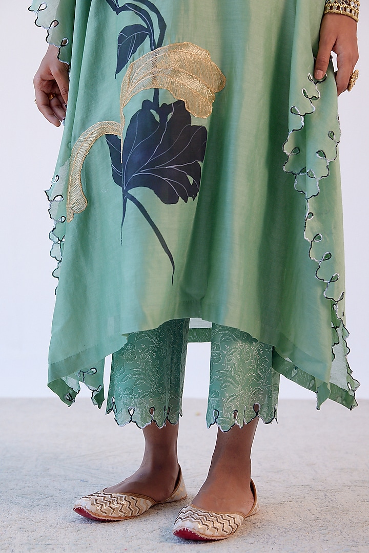 Green Hand-Painted Kaftan Set by Devnaagri at Pernia's Pop Up Shop