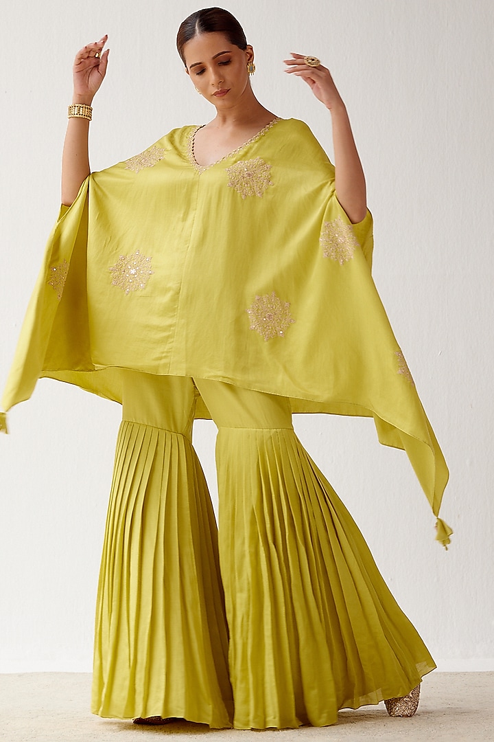 Lime Green Embroidered Cape Set by Devnaagri