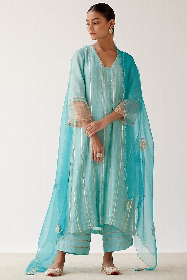 Aqua Blue Embroidered Kurta Set by Devnaagri at Pernia's Pop Up Shop
