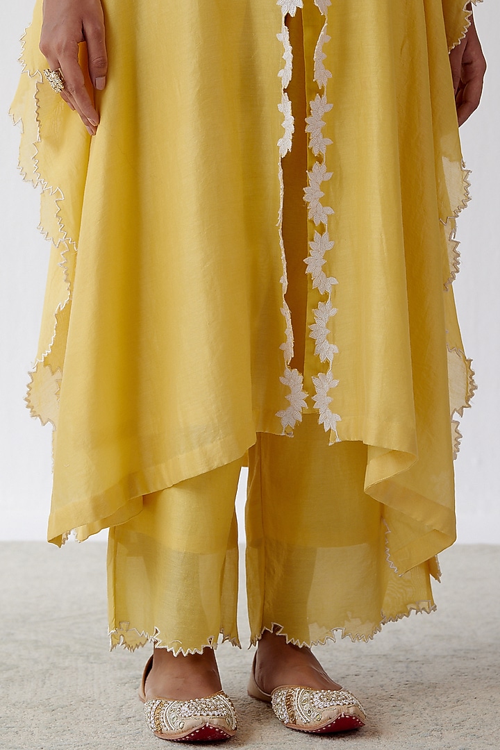 Yellow Embroidered Kaftan Set by Devnaagri at Pernia's Pop Up Shop