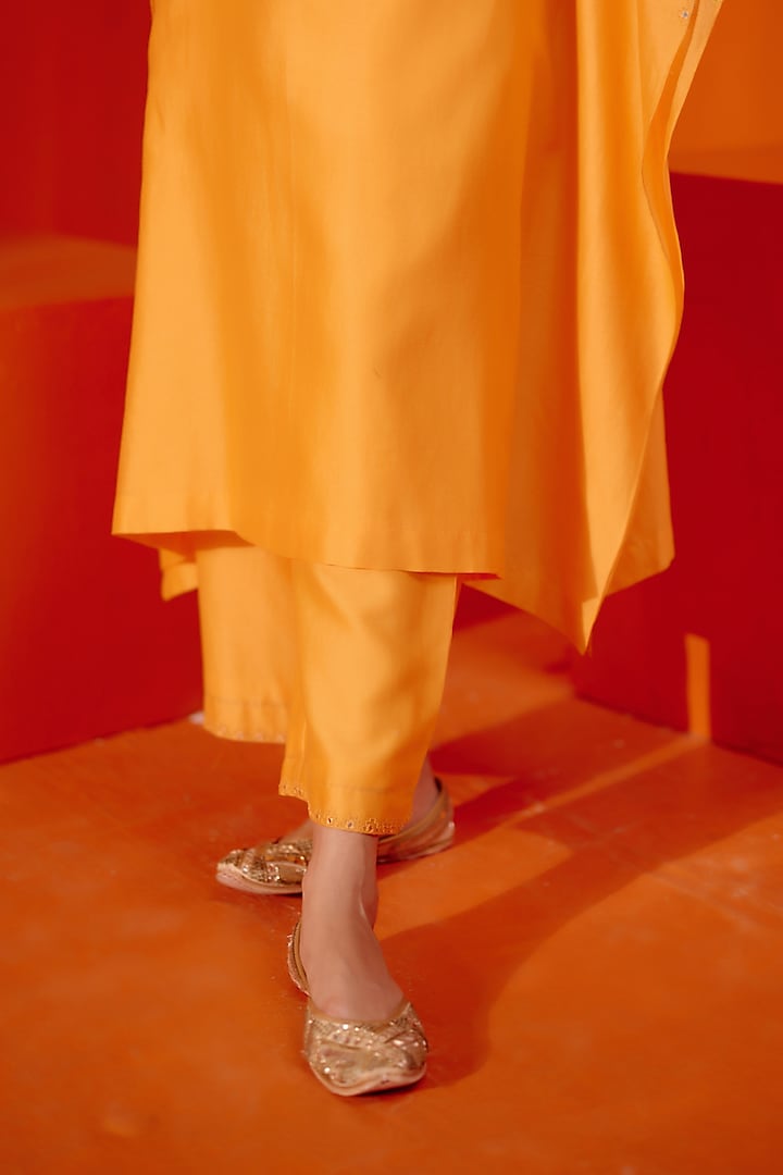 Saffron Silk Chanderi Dori Embroidered Kaftan Set by Devnaagri at Pernia's Pop Up Shop