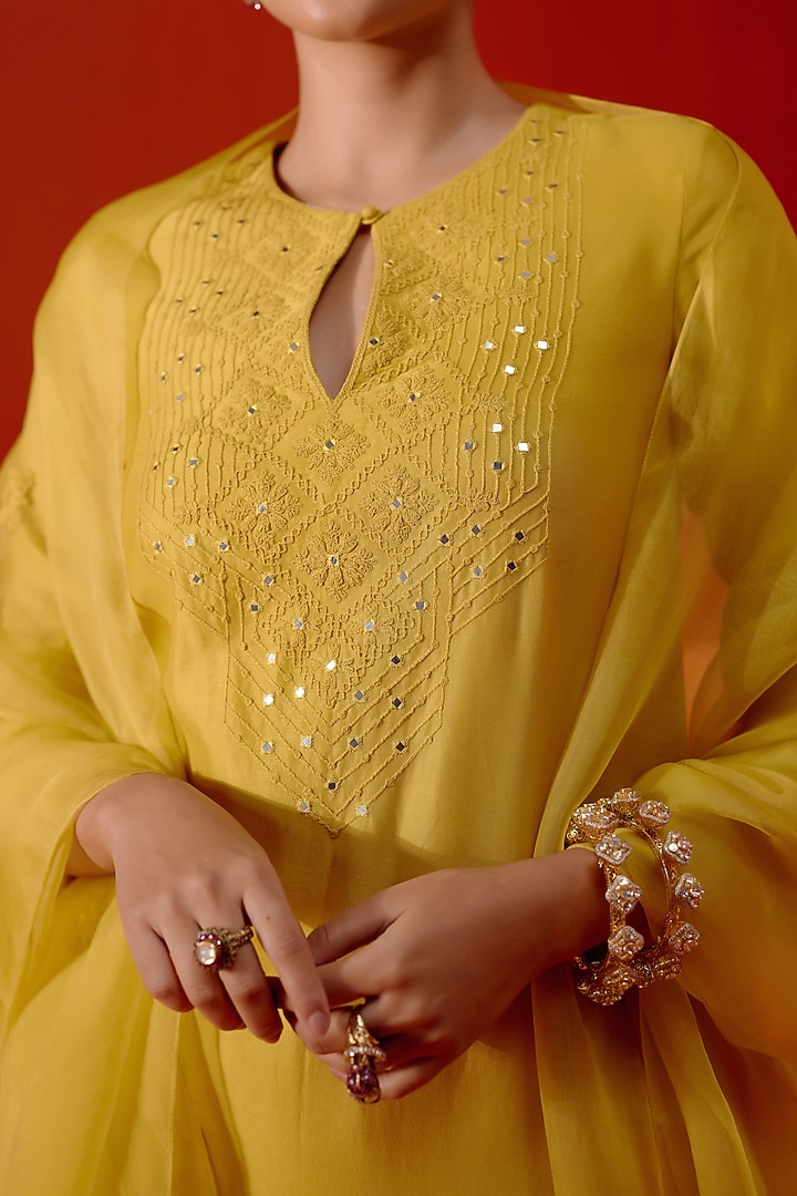 Mustard Silk Chanderi Dori Embroidered Kurta Set by Devnaagri at Pernia's Pop Up Shop