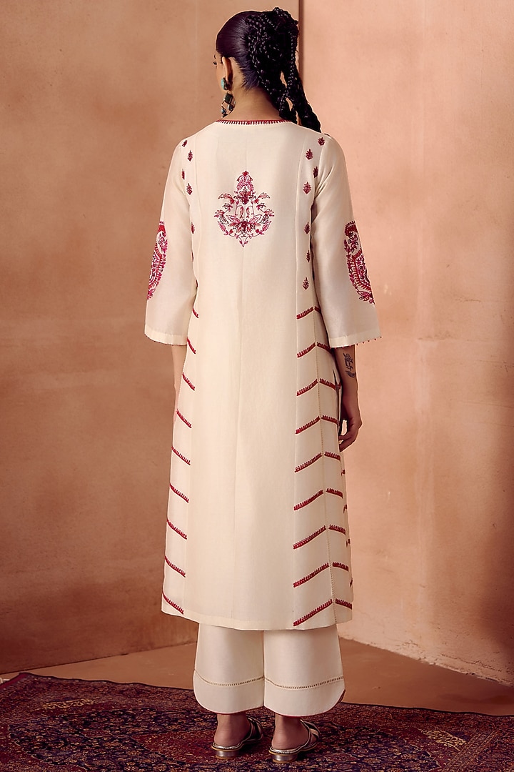 Ivory & Red Silk Chanderi Dori Embroidered Kurta Set by Devnaagri at Pernia's Pop Up Shop