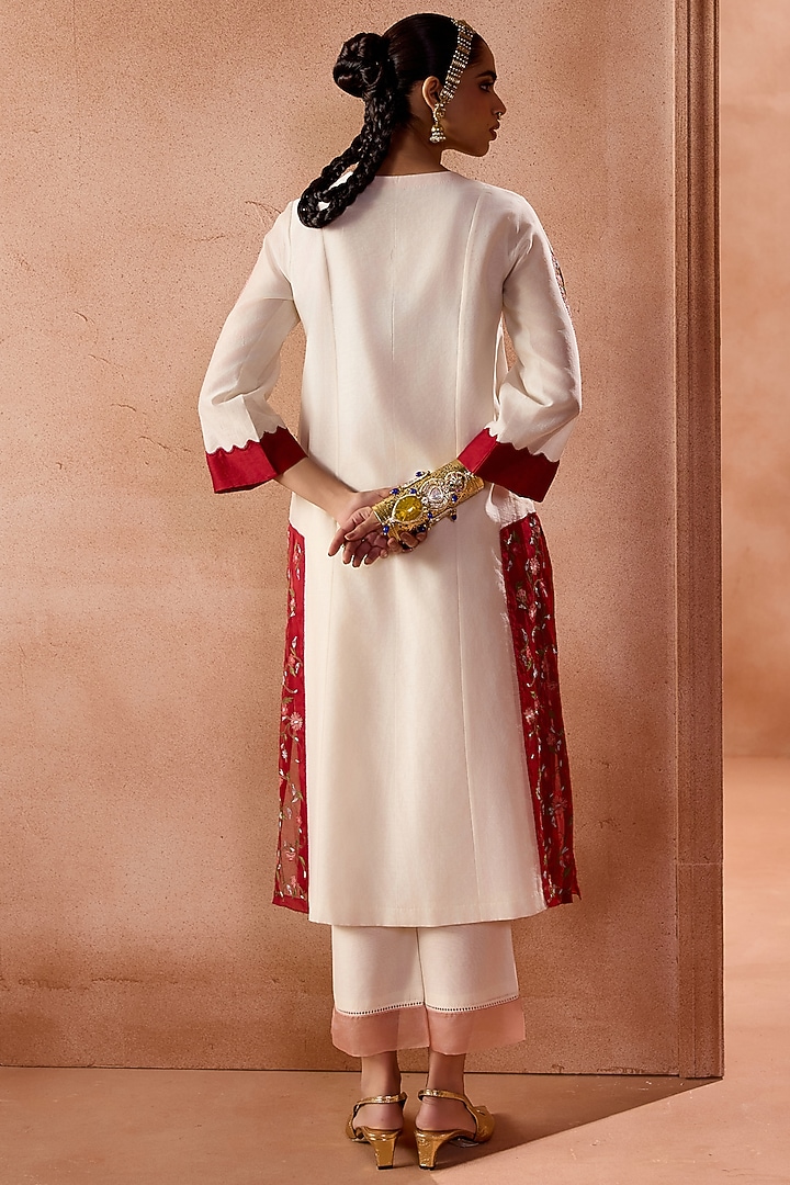 Ivory & Maroon Silk Chanderi Dori Embroidered Kurta Set by Devnaagri at Pernia's Pop Up Shop