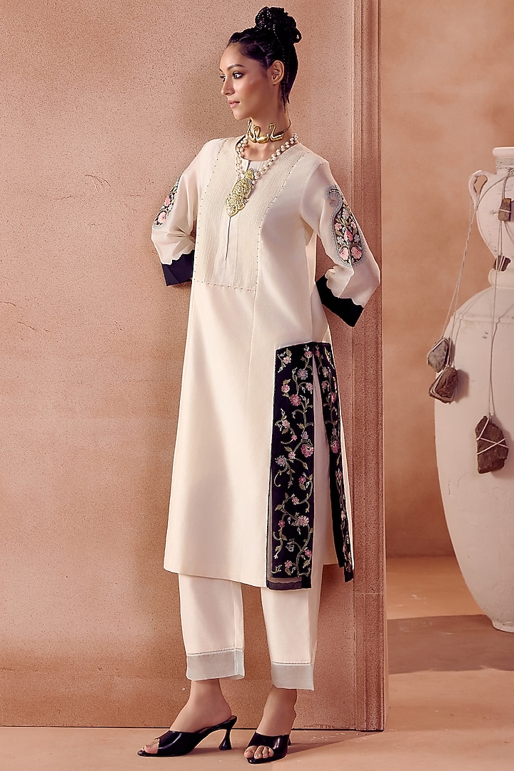 Ivory & Black Silk Chanderi Dori Embroidered Kurta Set by Devnaagri at Pernia's Pop Up Shop