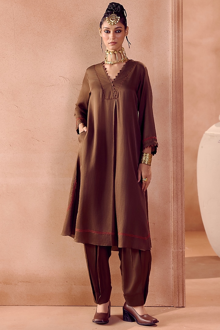 Brown Cotton Silk Satin Kurta Set by Devnaagri at Pernia's Pop Up Shop