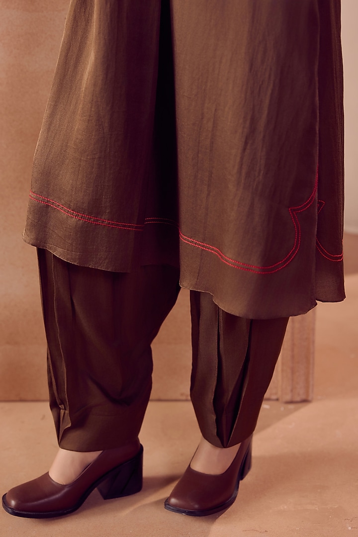Brown Cotton Silk Satin Kurta Set by Devnaagri at Pernia's Pop Up Shop
